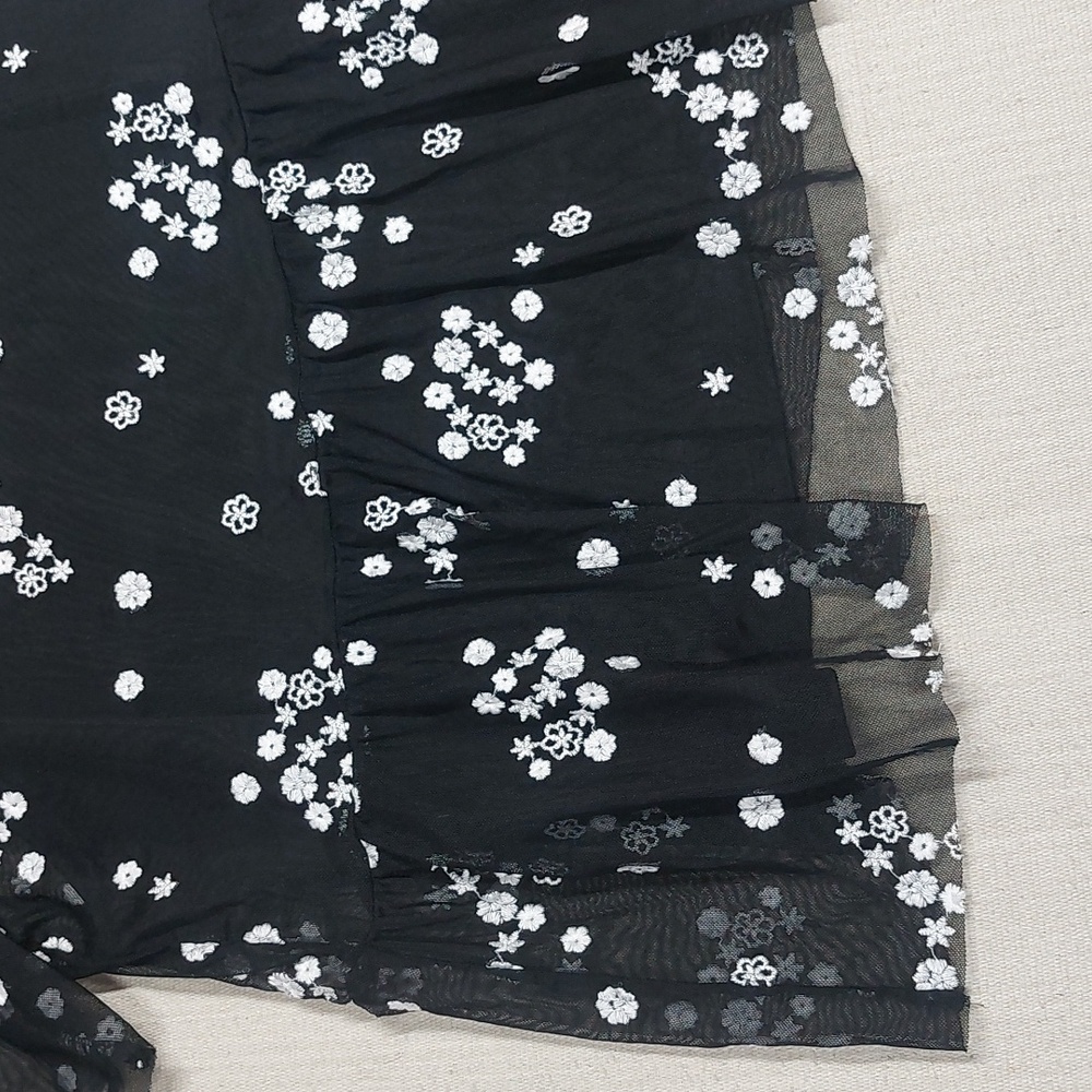 Glance Top Size XL Black Embroidered Floral Sheer Babydoll - Picture 6 of 13